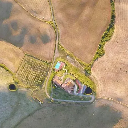 Agrihotel Il Palagetto מלון וולטרה