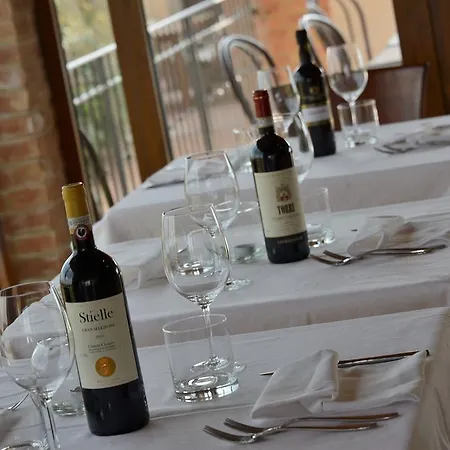 Agrihotel Il Palagetto מלון וולטרה
