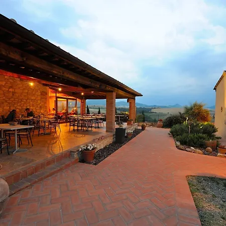 帕拉戈托阿格里il酒店 3* 渥尔特拉