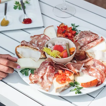 Agrihotel Il Palagetto Hotel 3*
