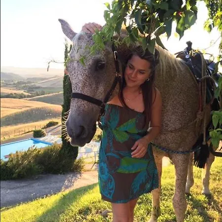 Agrihotel Il Palagetto וולטרה