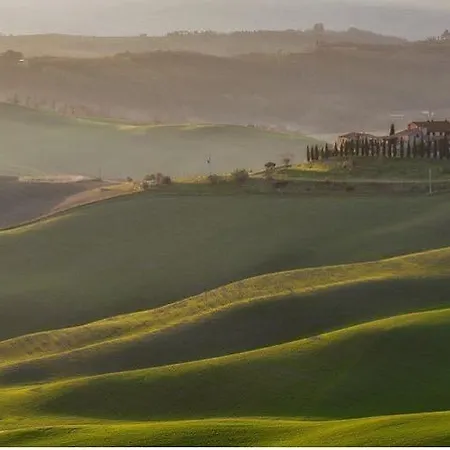 Agrihotel Il Palagetto 3* וולטרה