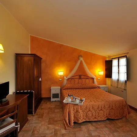 Agrihotel Il Palagetto מלון וולטרה