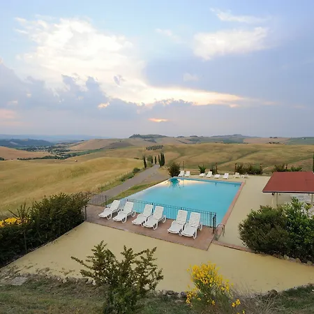 מלון Agrihotel Il Palagetto